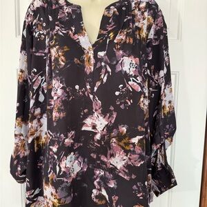 Simply Vera Vera Wang Purple Floral Blouse